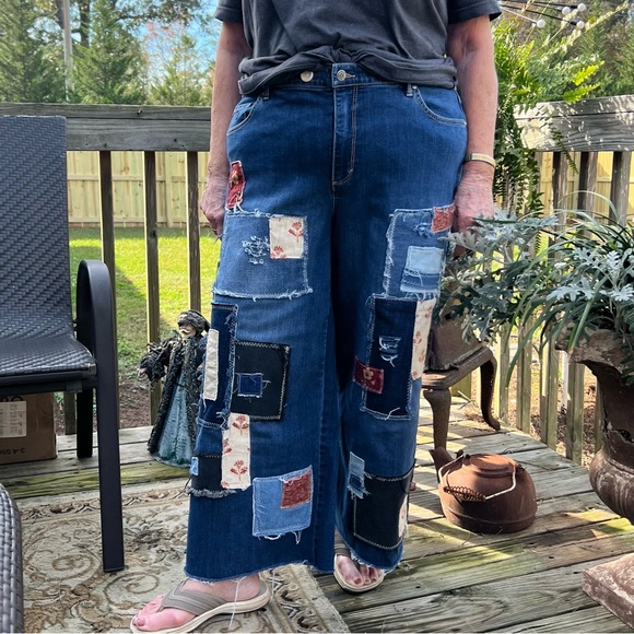 Upcycled Reworked Patched Hippie Boho Distressed Wide Leg Jeans size 20W - Picture 13 of 14